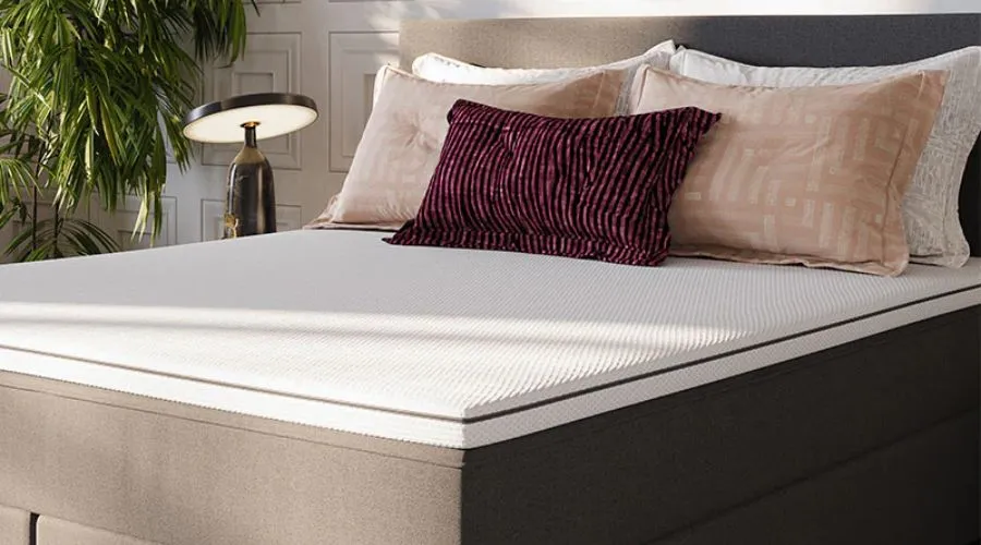 Features of Reversible mattress topper by Emma