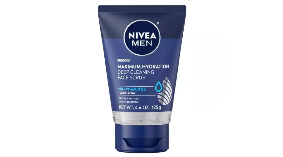 NIVEA Men Maximum Hydration Deep Cleaning Face Scrub with Aloe Vera