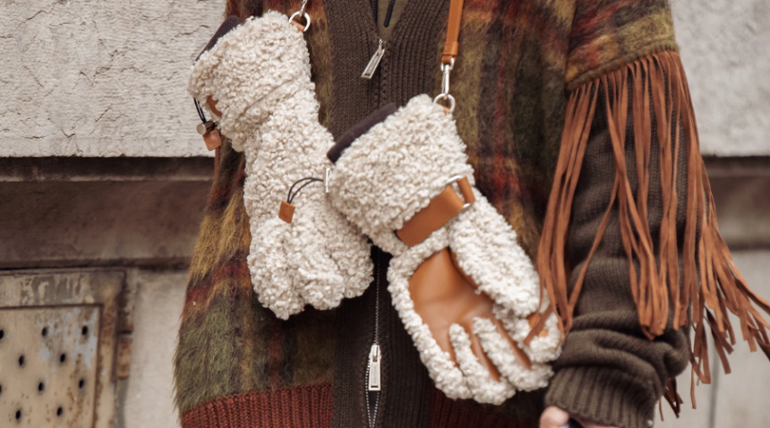 cute gloves set