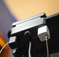 Desktop charging stations | Thesinstyle