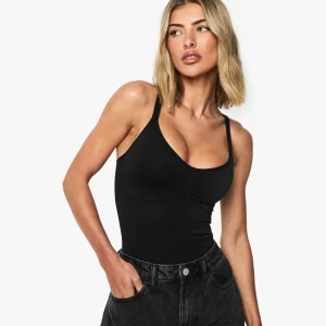 _Boohoo Seamless Sculpting Sleeveless Bodysuit