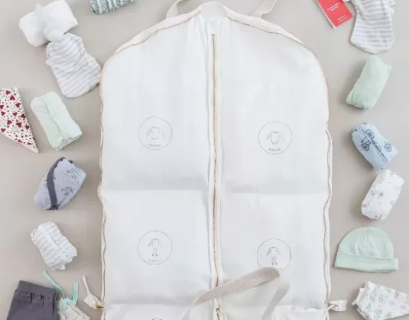 baby capsule wardrobe | Thesinstyle