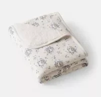 baby capsule wardrobe | Thesinstyle